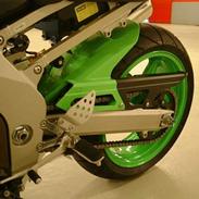 Kawasaki ninja zx-9R