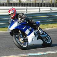 Yamaha R1