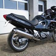Suzuki GSX750F (SOLGT)