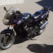 Kawasaki GPZ 500 S