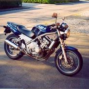 Honda CB1 400