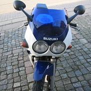 Suzuki GSX-R 250 [Solgt]