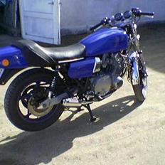 Suzuki gs 1000 e