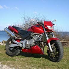 Honda hornet 600 -- *SOLGT*