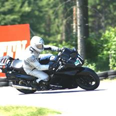 Kawasaki ZZR 1100  R.I.P.