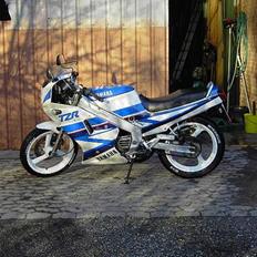 Yamaha TZR 125 - **SOLGT**