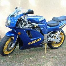 Suzuki gsx-r 750