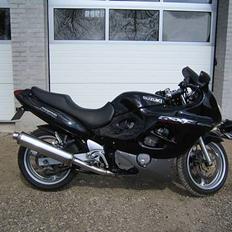 Suzuki GSX750F (SOLGT)
