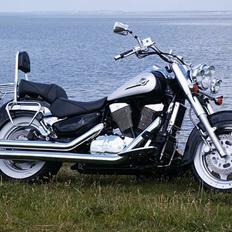 Suzuki VL 1500 Intruder LC