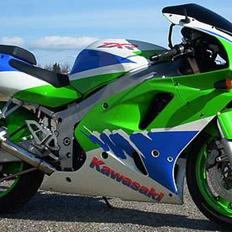 Kawasaki ZXR 750@900 