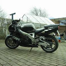 Honda CBR 900RR (SOLGT)