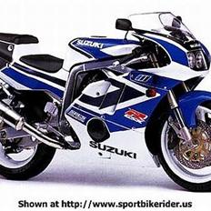 Suzuki Gsx-r 400r (GK76A)