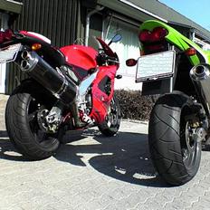 Aprilia RSV 1000 03 - solgt