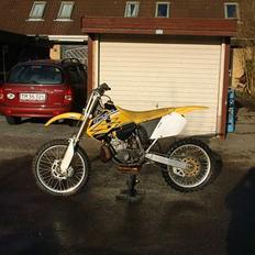 Suzuki rm250