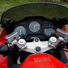 Honda VFR 750