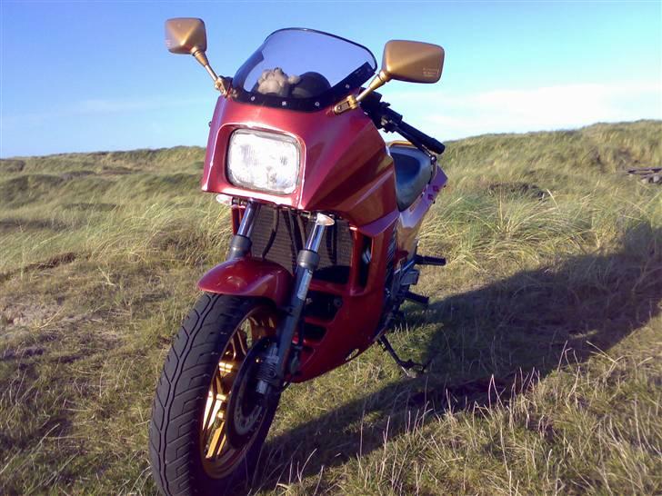 Kawasaki GPz 900r Ninja "Solgt" - Forfra... billede 7