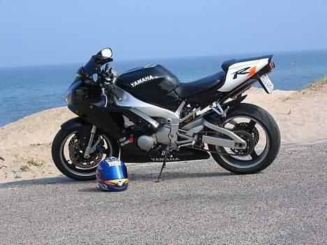 Yamaha R1 '''solgt''' billede 1