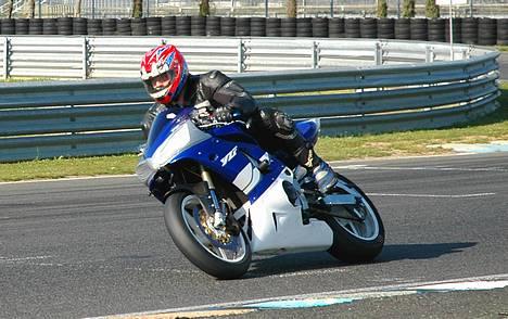 Yamaha R1 - Val de Vienne 2006 billede 4