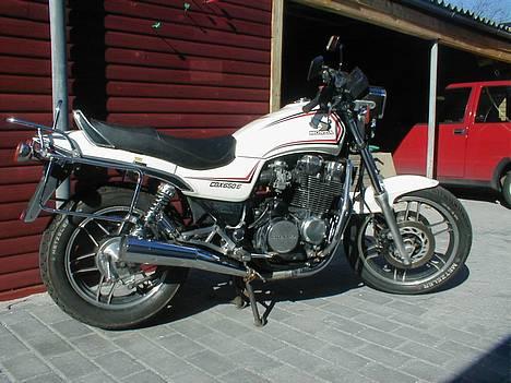 Honda CBX 650E - Forårsklar og helt nysynet billede 1