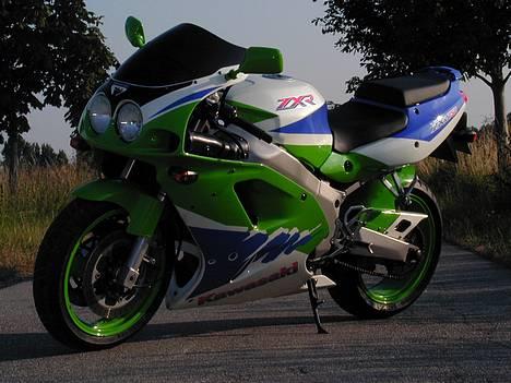 Kawasaki ZXR 750@900  billede 1