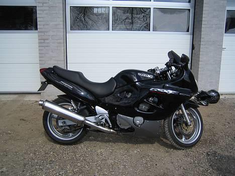 Suzuki GSX750F  (SOLGT) billede 1