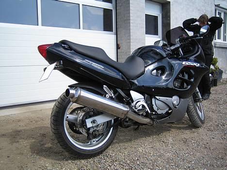 Suzuki GSX750F  (SOLGT) - har lavet ny bag-ende, med undertray og hooger billede 2