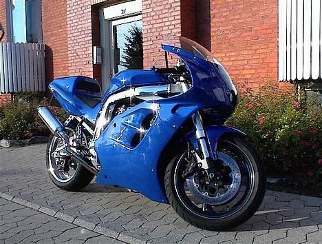 Suzuki GSXR750 billede 2