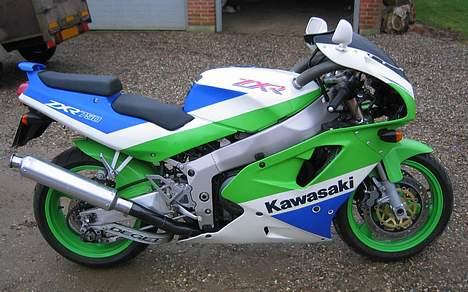 Kawasaki ZXR 750 J billede 2