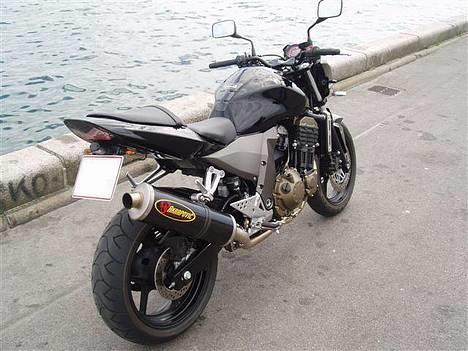 Kawasaki Z 750  - Lækker fotovinkel;-) Spejle skiftet til dem på billede nr. 8 billede 1