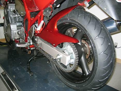 Suzuki BANDIT 600 billede 5