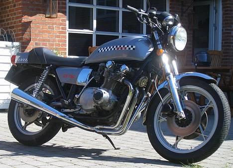 Suzuki gs 750 ( Solgt ) - efter billede 1