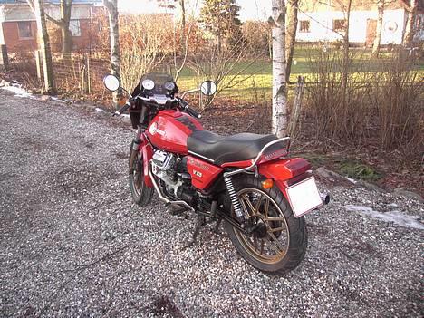 Moto Guzzi v65 SOLGT billede 1