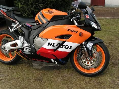 Honda CBR 1000 RR billede 6