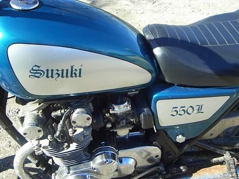 Suzuki GS 550L billede 9