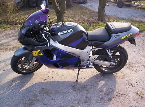 Suzuki gsxr600 billede 8