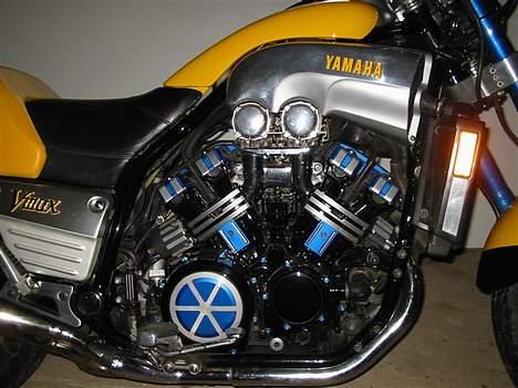 Yamaha v-max SOLGT billede 4