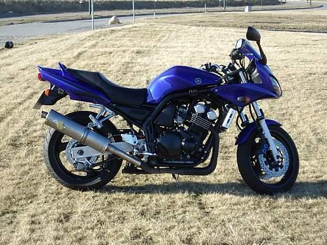 Yamaha Fazer600 - Med Fazer 600 er du aldrig på Herrens mark billede 8