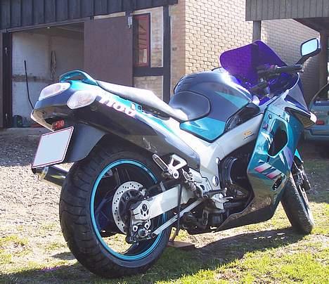 Kawasaki ZZR 1100 billede 4