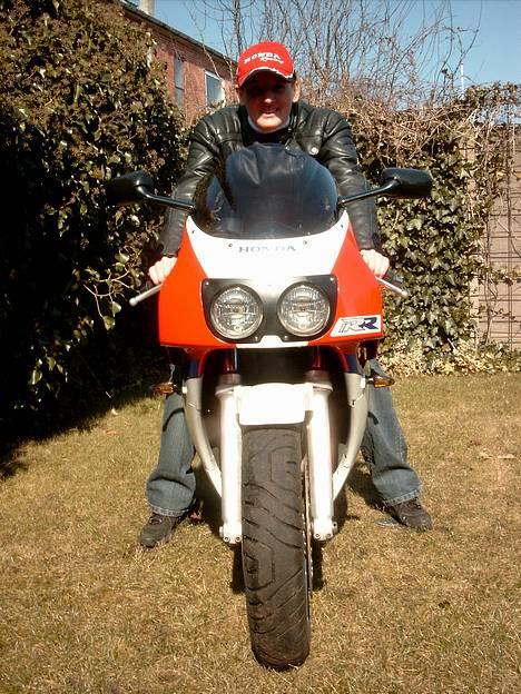 Honda CBR 400 RR Toppen af DK billede 5