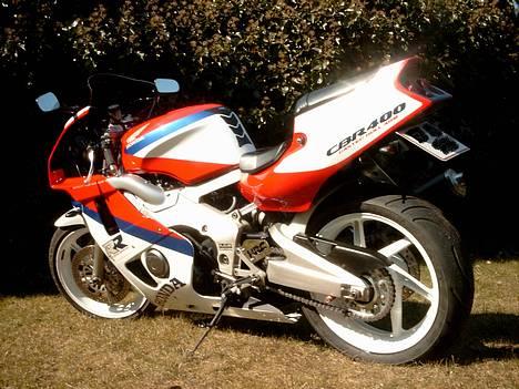 Honda CBR 400 RR Toppen af DK billede 7