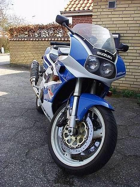 Suzuki Gsx-r 400r (GK76A) - De pæne forlygter billede 4