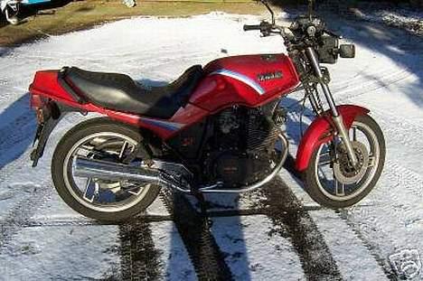 Yamaha xs 400 seca billede 1