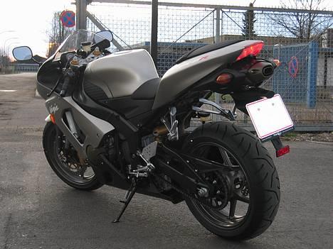 Kawasaki zx6r 636 billede 3