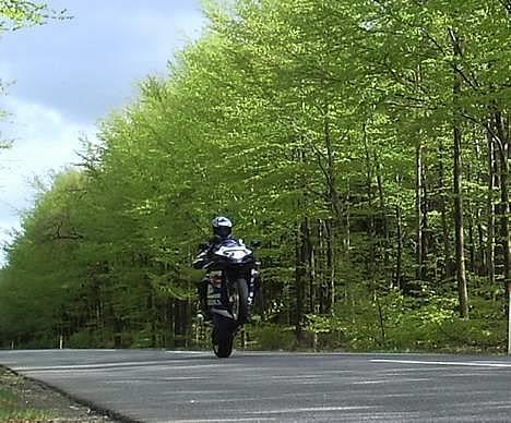 Suzuki Gsxr 750 k0  billede 3