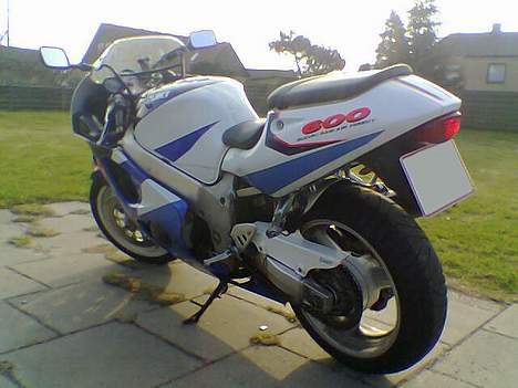 Suzuki GSX-R  (SOLGT) billede 5