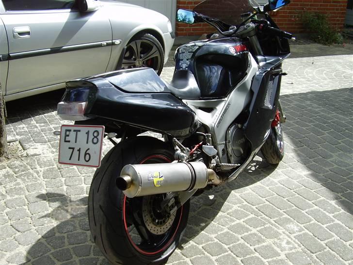 Yamaha FZR 1000 EXUP billede 3