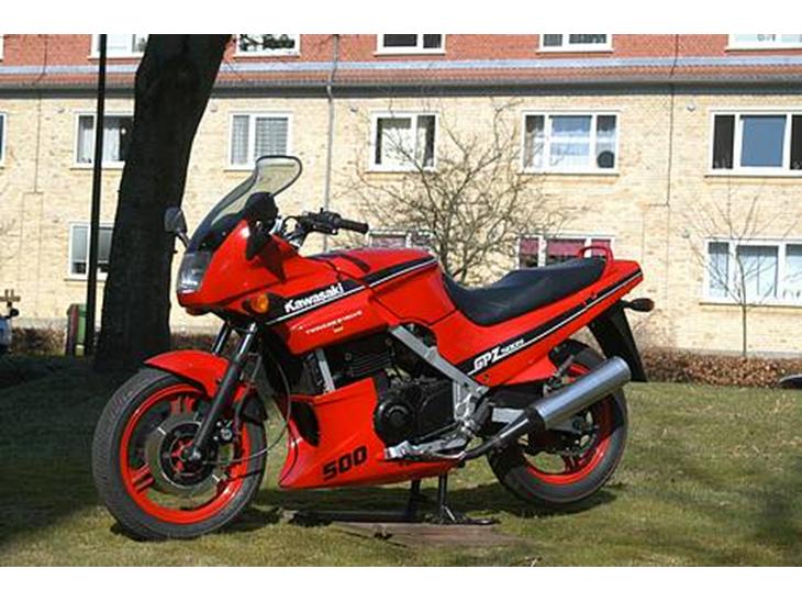Kawasaki GPZ 500 S (Solgt) billede 1