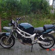 Suzuki sv 650n til salg