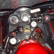 Suzuki RF600R