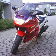 Honda cbr 1000 f sc24